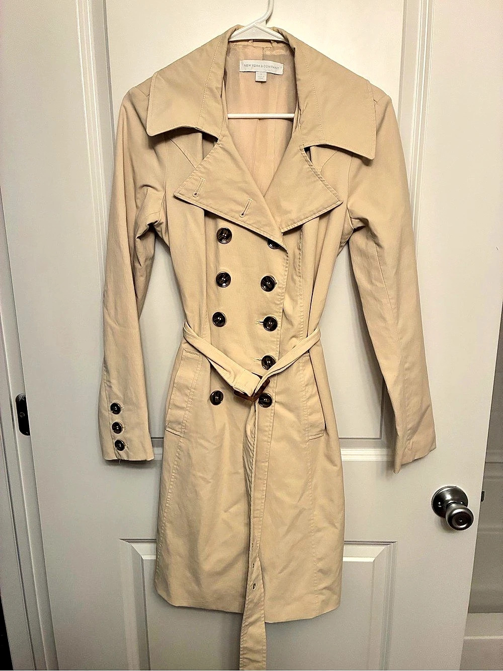 New York & Company Double-Breasted Trench Coat in Beige Size Medium